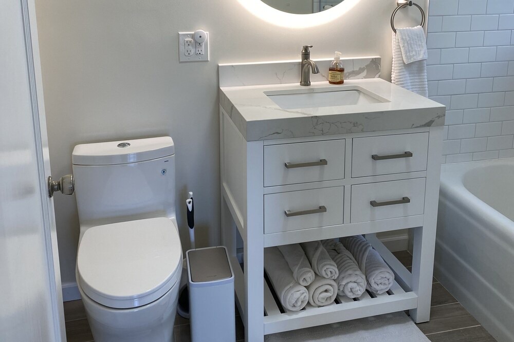 Photo of Bathroom in Upper Rockridge