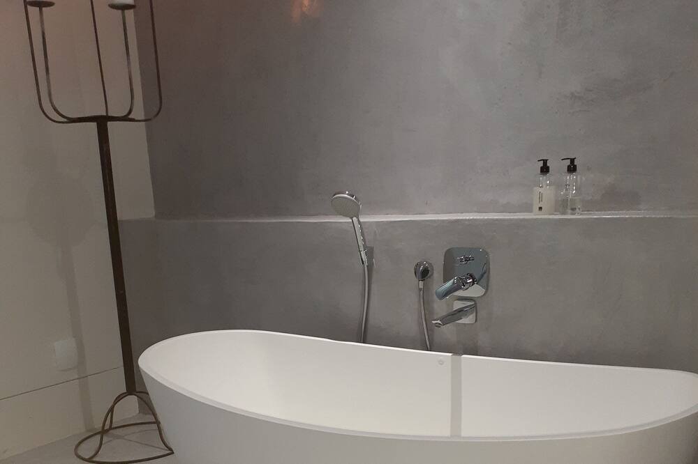 Photo of Bathroom in Pinnacle Point