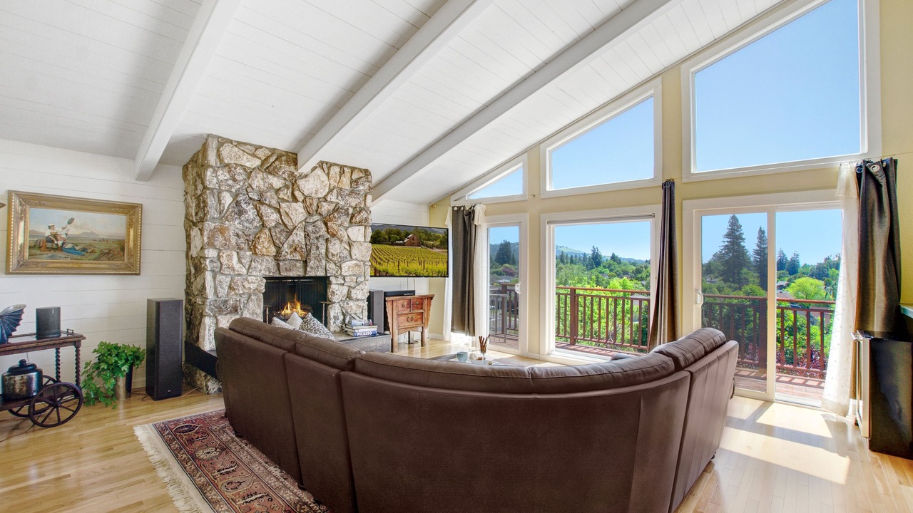 Photo of Livingroom in Santa Rosa