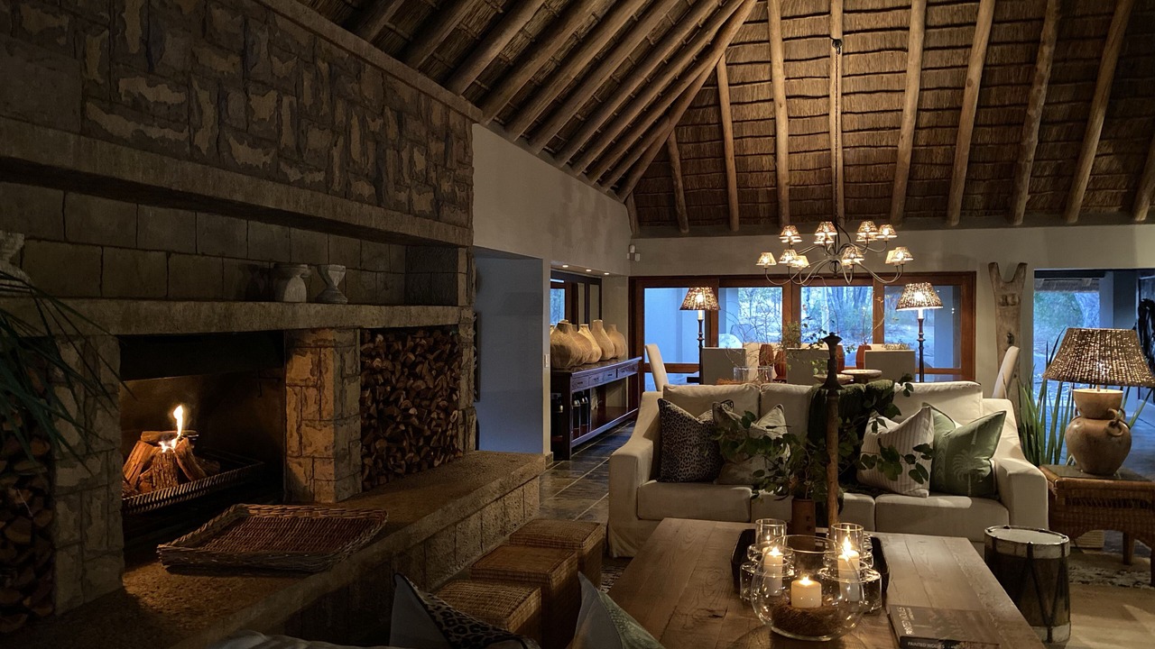 Photo of Livingroom in Thorny Bush Game Reserve