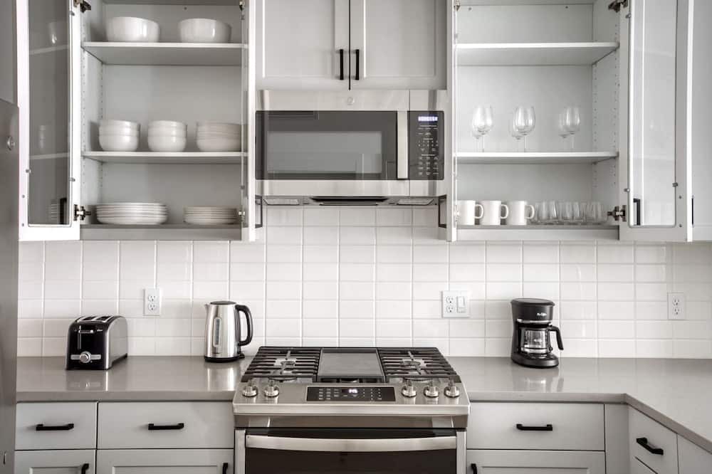Photo of Kitchen in Central San Mateo
