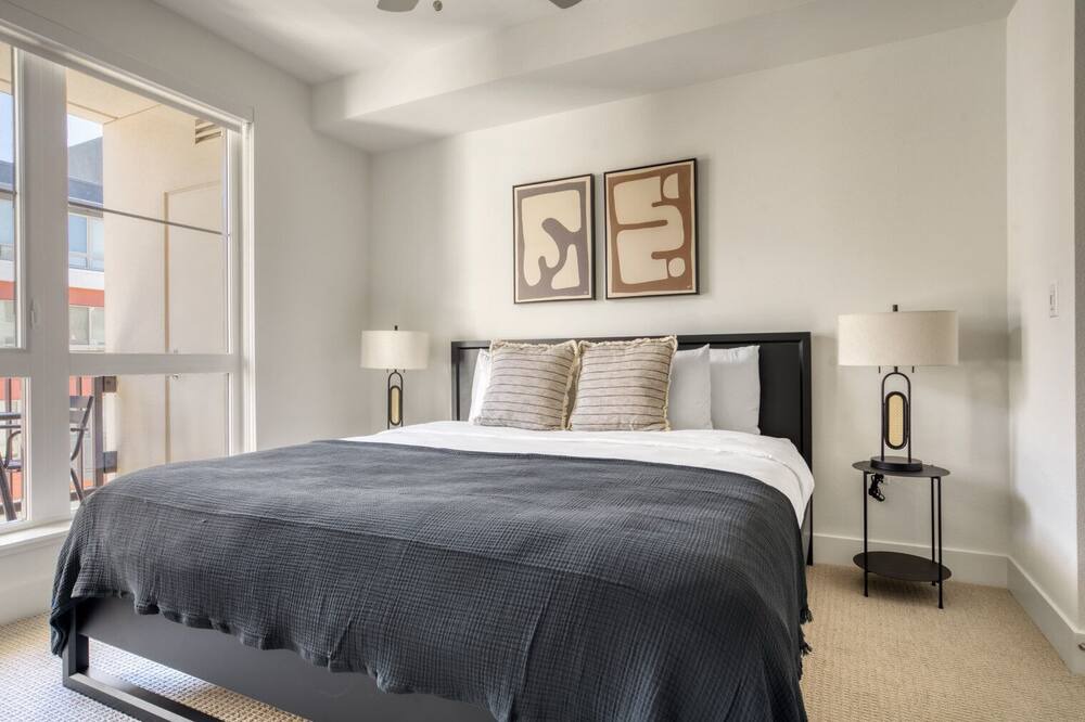 Photo of Bedroom in Central San Mateo