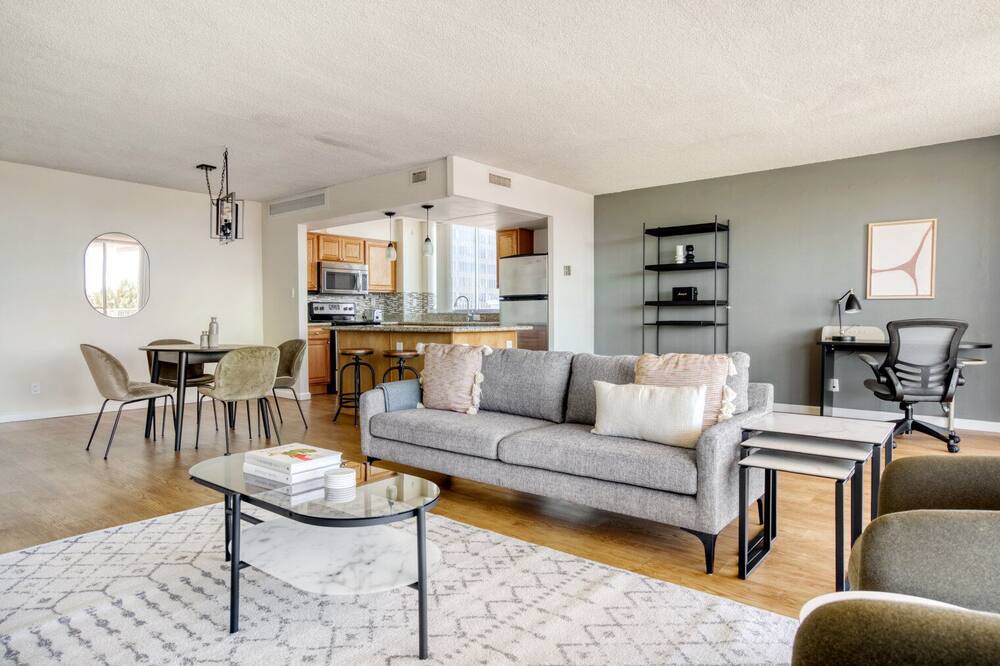 Photo of Bedroom in Central San Mateo