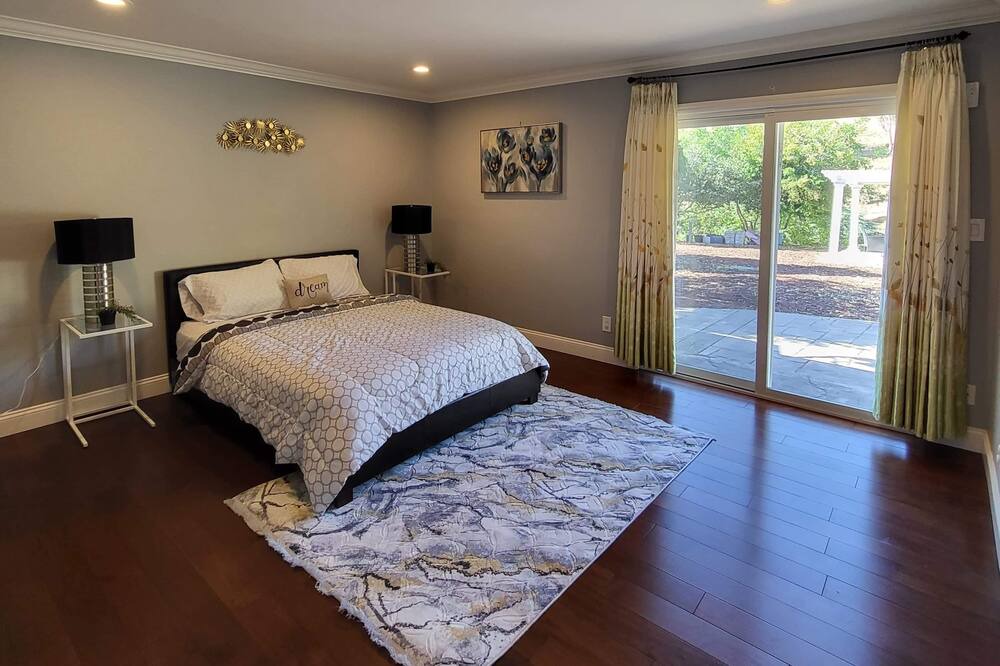 Photo of Bedroom in Evergreen