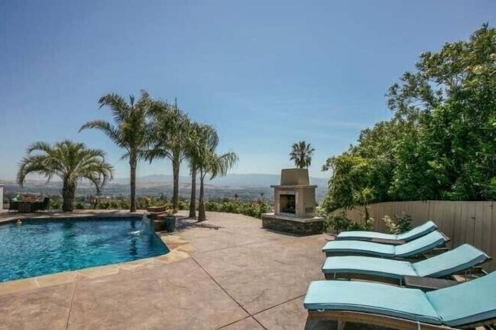 Photo of Outdoor in Evergreen