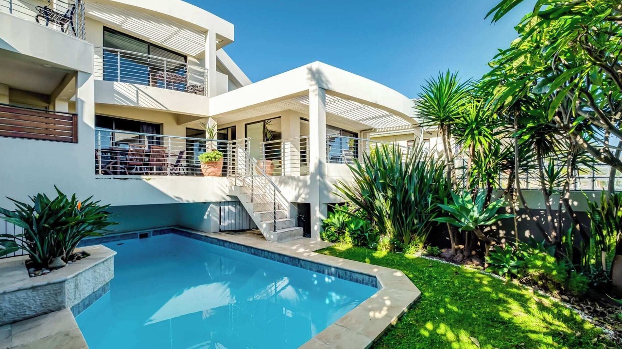 Photo of Outdoor in Bantry Bay