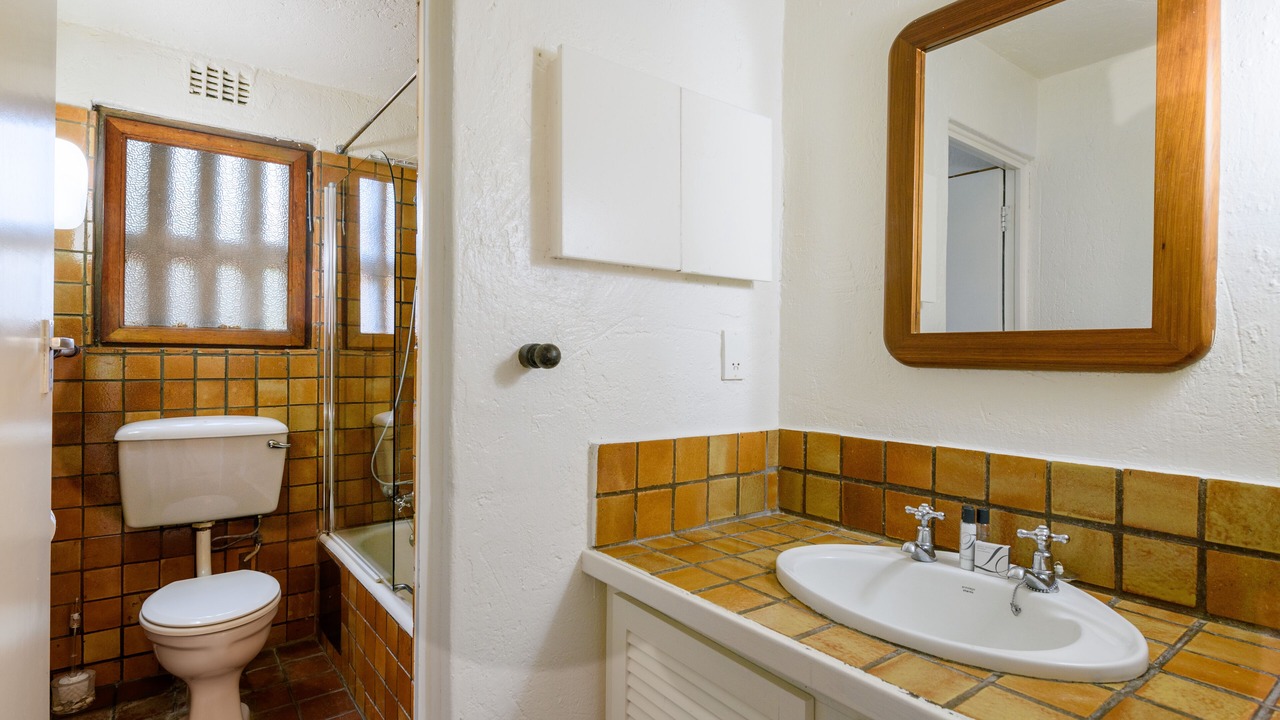Photo of Bathroom in San Lameer