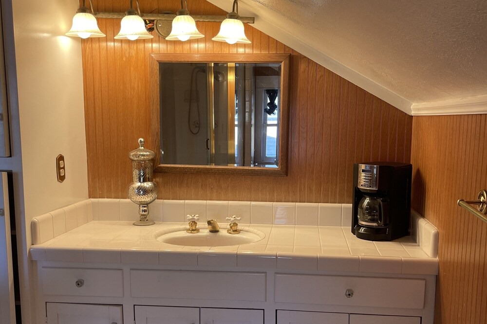 Photo of Kitchen in Civic Center