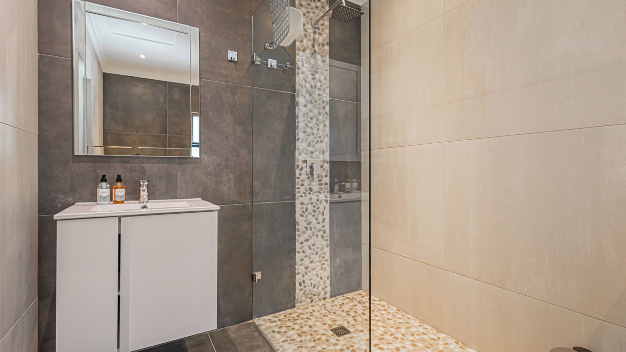 Photo of Bathroom in Calypso Beach