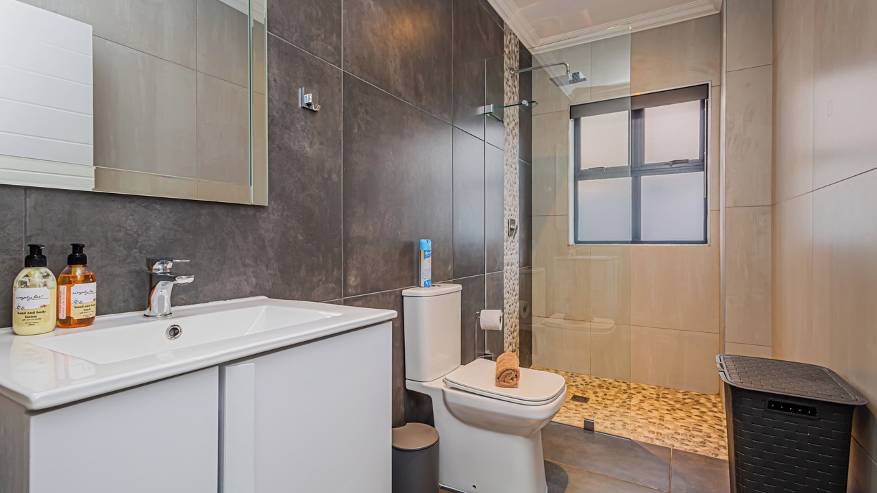 Photo of Bathroom in Calypso Beach