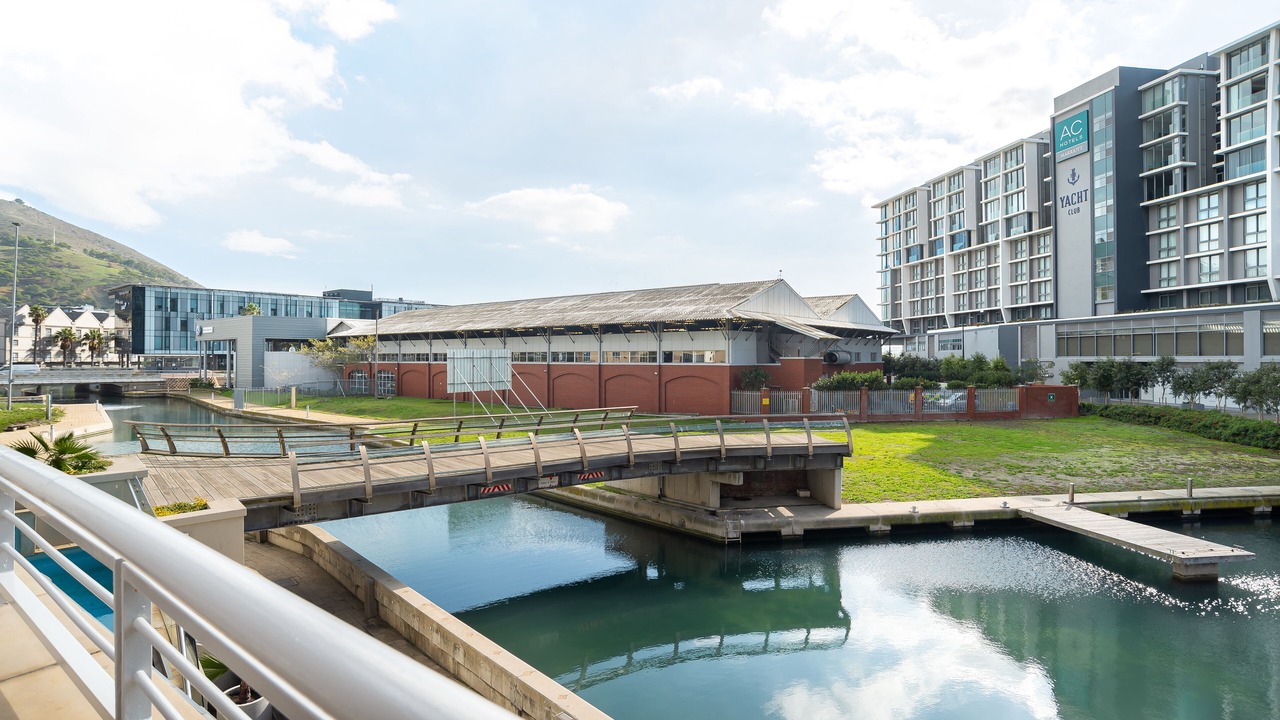 Photo of Others in Victoria and Alfred Waterfront