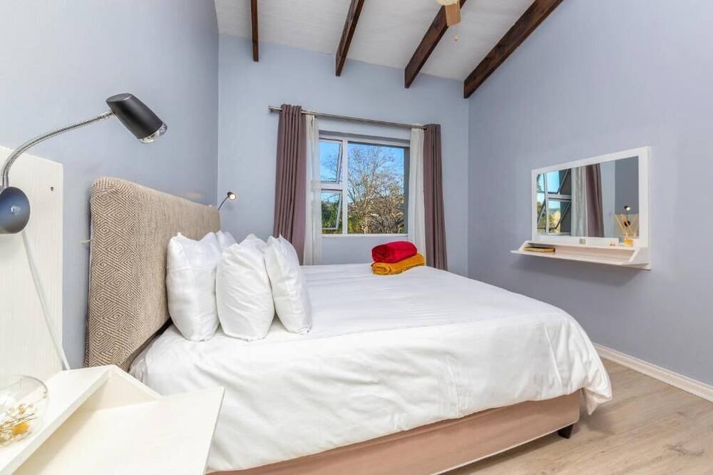 Photo of Bedroom in Knysna Central