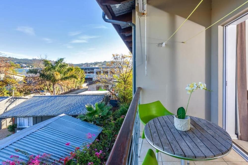 Photo of Patio Balcony in Knysna Central