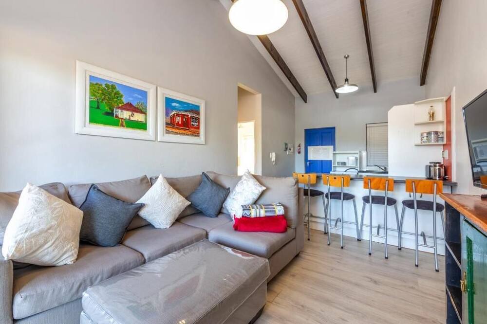 Photo of Livingroom in Knysna Central