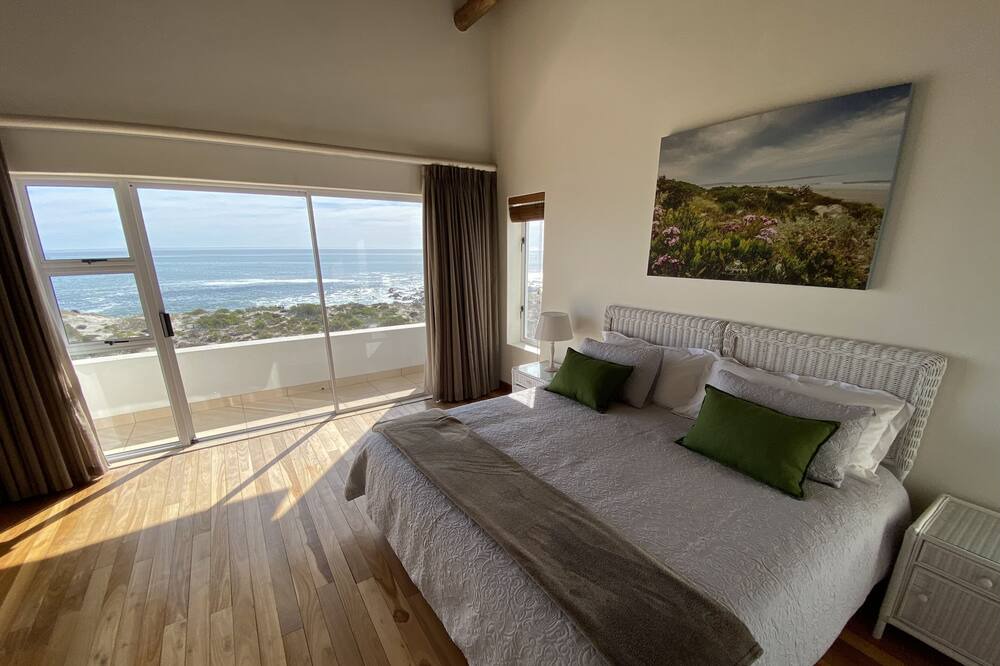 Photo of Bedroom in St. Helena Bay