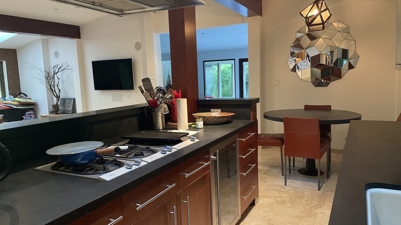 Photo of Kitchen in Hillsborough Hills