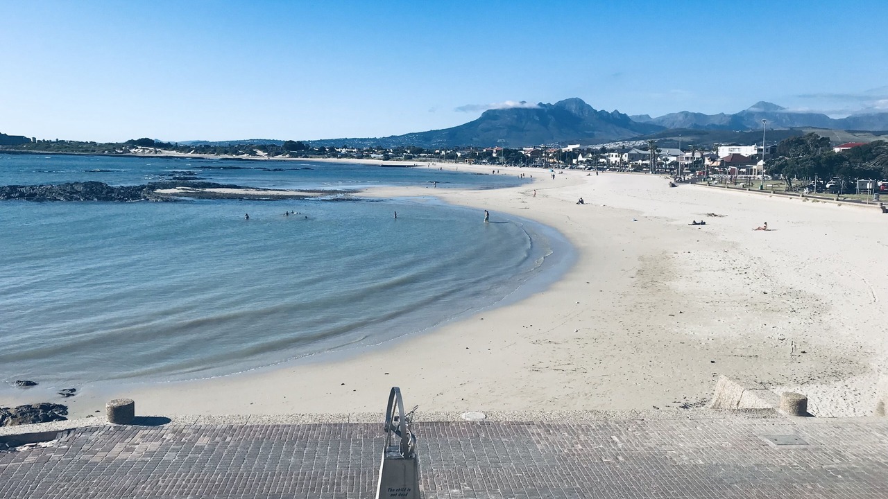 Photo of Others in Gordon's Bay
