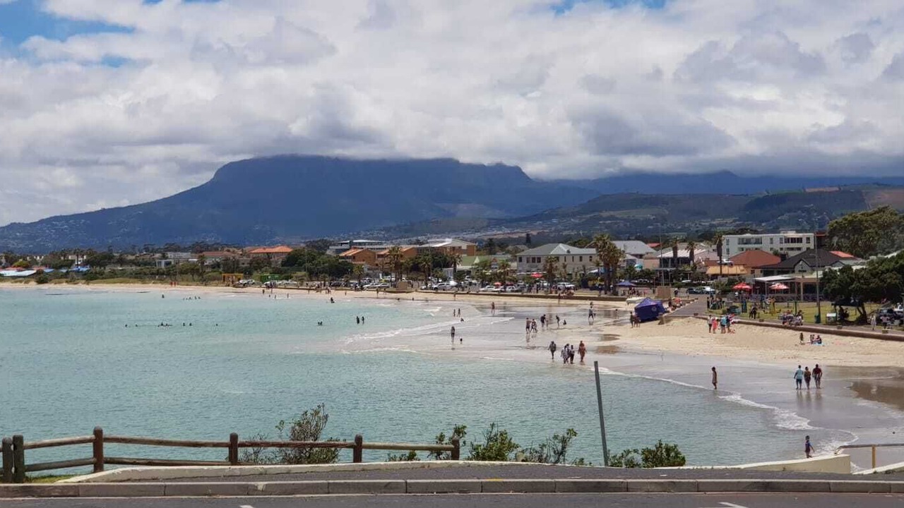 Photo of Others in Gordon's Bay