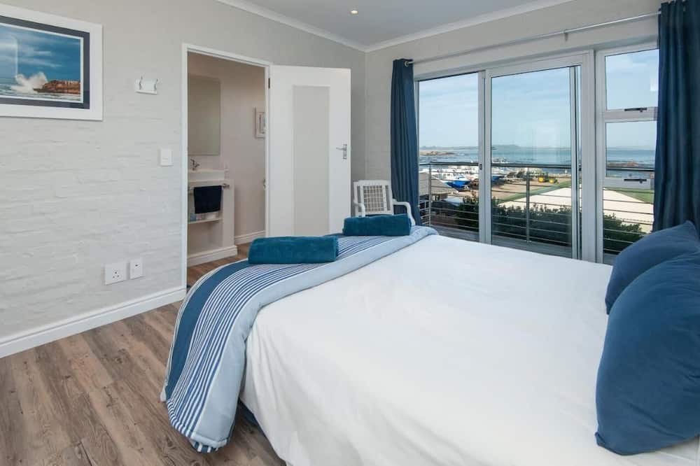 Photo of Bedroom in Kleinbaai