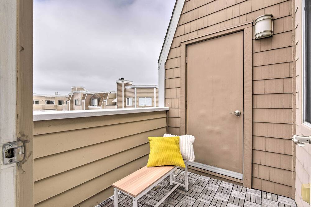 Photo of Patio Balcony in Emeryville