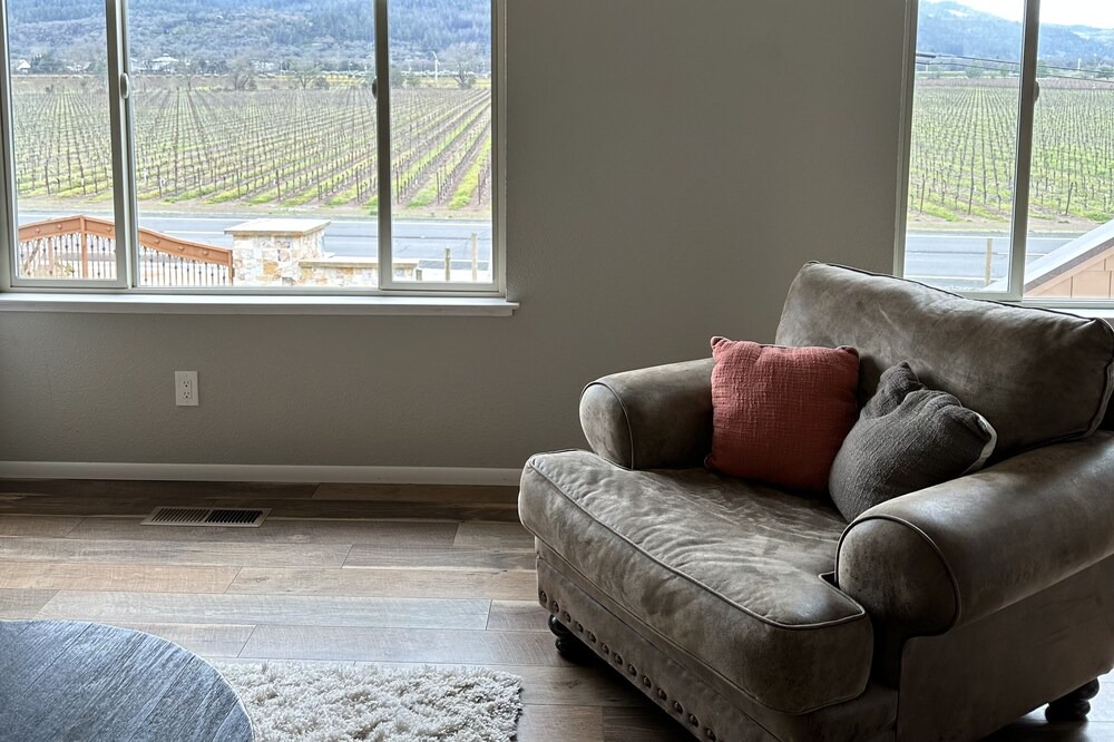 Photo of Livingroom in Calistoga