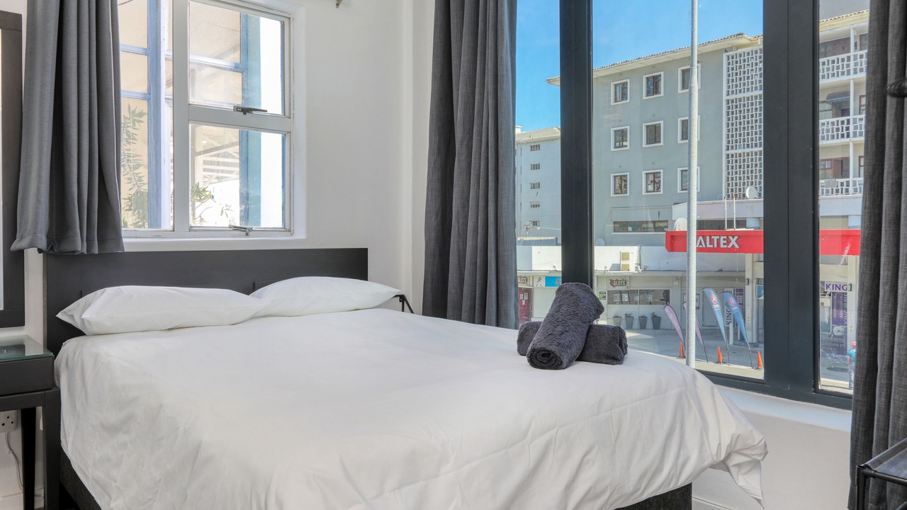 Photo of Bedroom in Sea Point