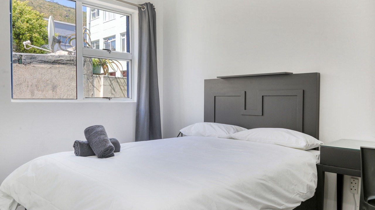 Photo of Bedroom in Sea Point