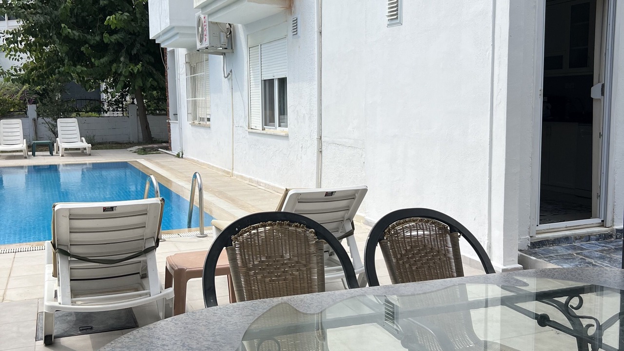 Photo of Outdoor in Side