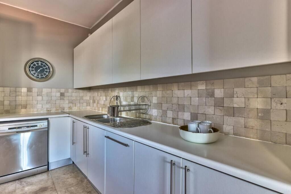 Photo of Kitchen in St. James