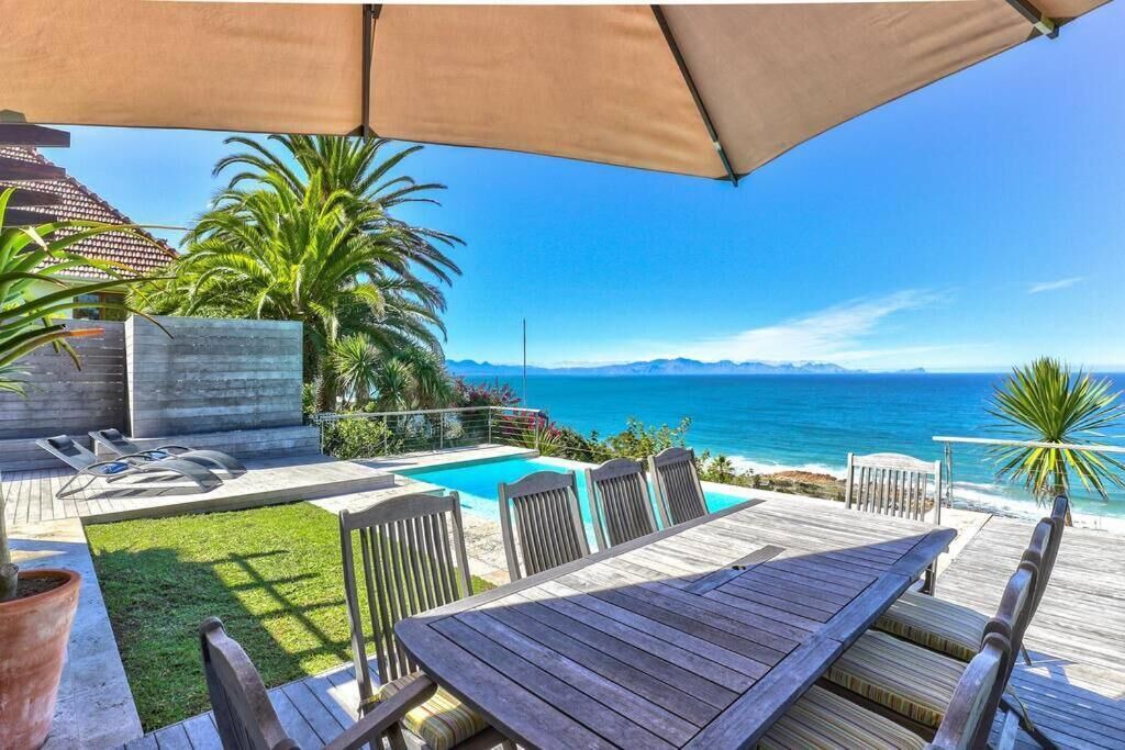 Photo of Outdoor in St. James