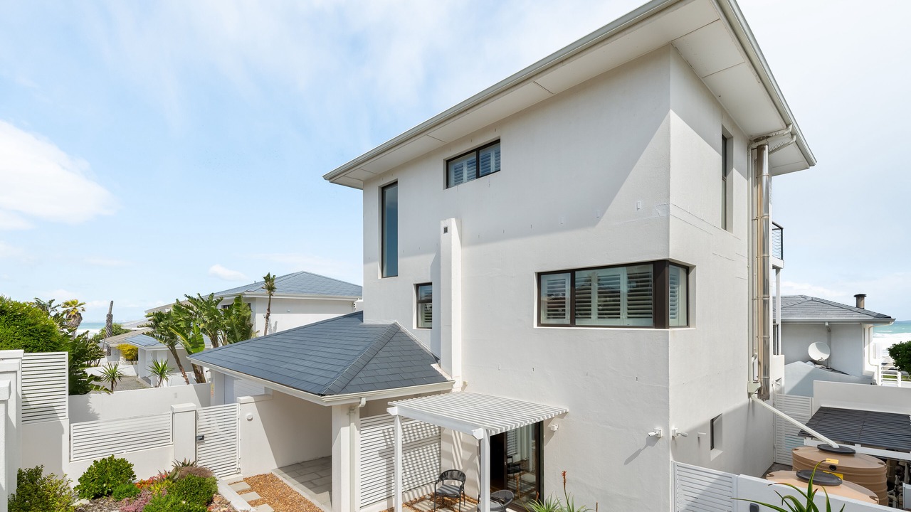 Photo of Outdoor in Bloubergstrand