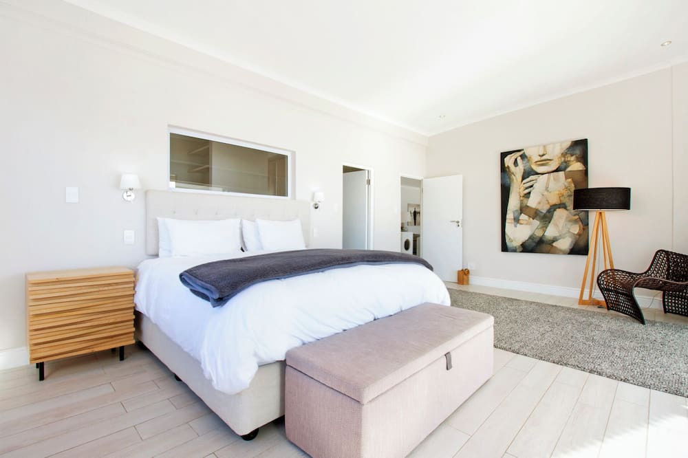 Photo of Bedroom in Kommetjie