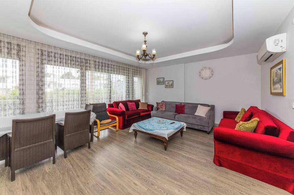 Photo of Bedroom in Icmeler City Center