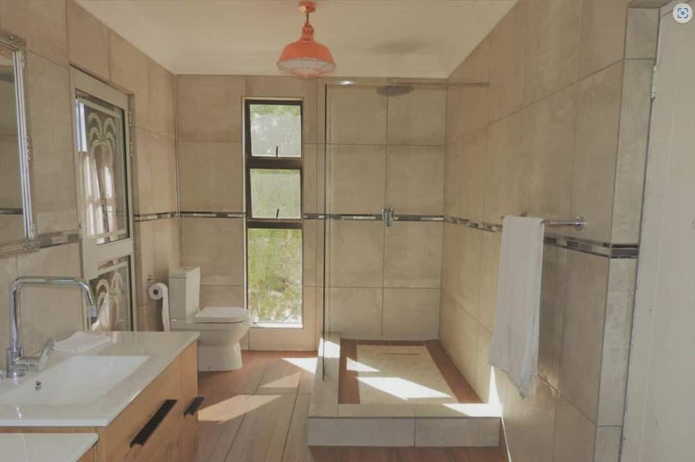 Photo of Bathroom in Vaal Marina