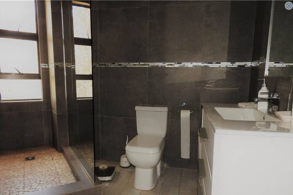 Photo of Bathroom in Vaal Marina