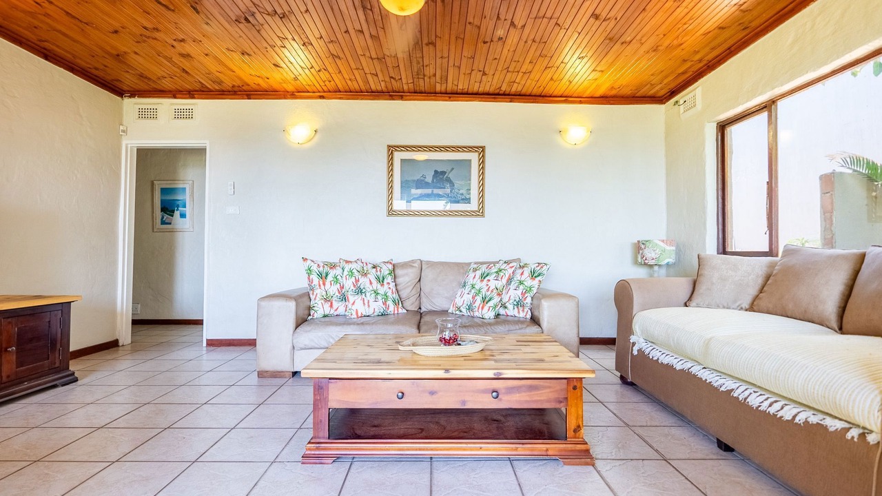 Photo of Livingroom in Umdloti