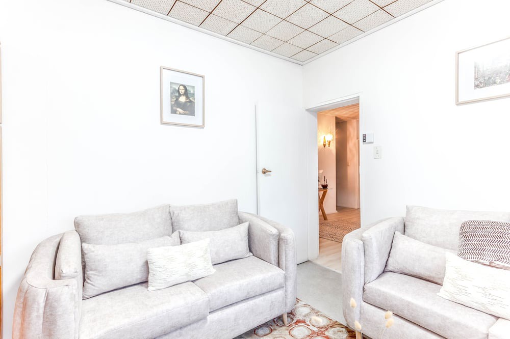 Photo of Livingroom in Bellville