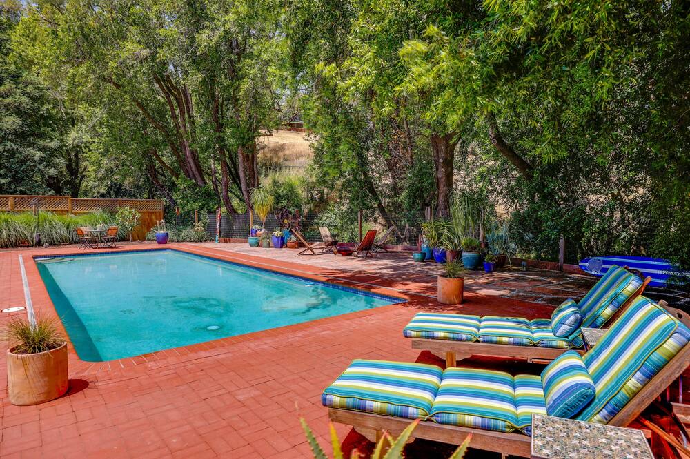 Photo of Outdoor in Novato