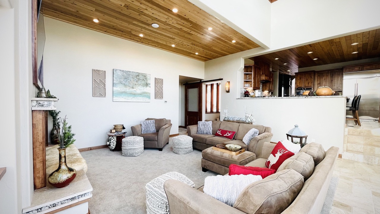 Photo of Livingroom in Bear Valley