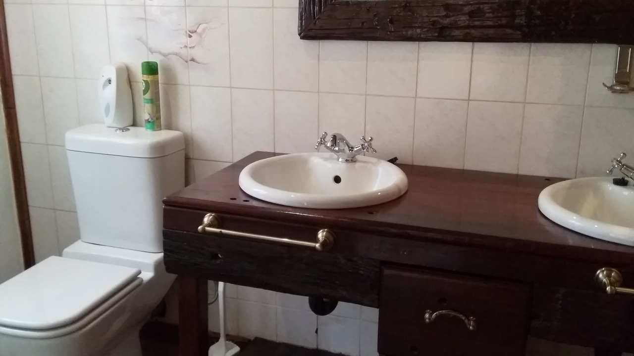Photo of Bathroom in Ermelo