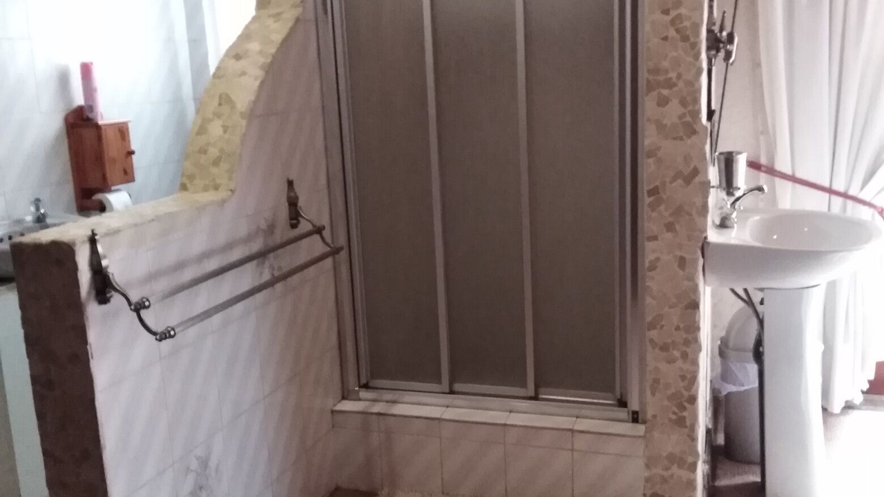 Photo of Bathroom in Ermelo