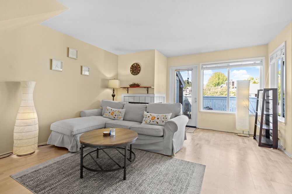 Photo of Livingroom in Marina Bay