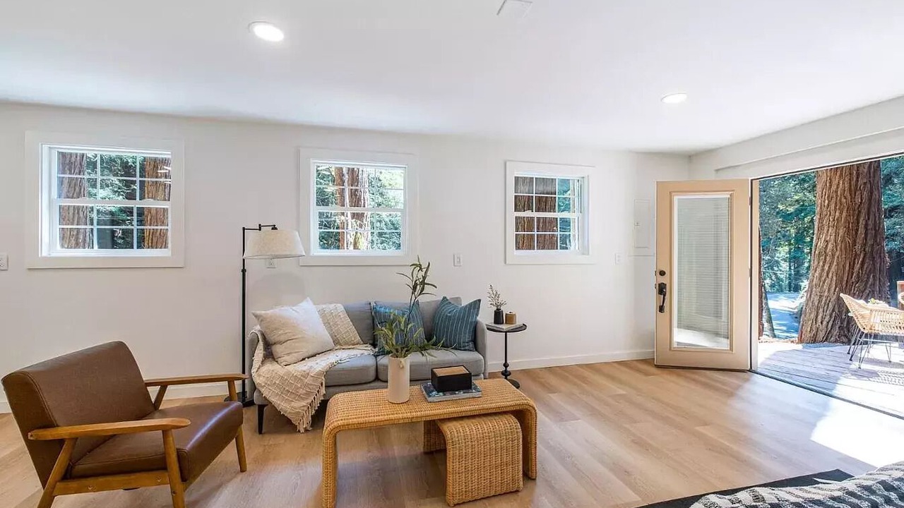 Photo of Livingroom in Half Moon Bay