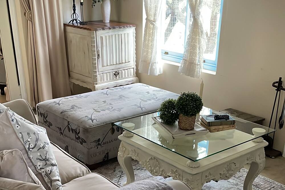 Photo of Livingroom in Riebeek Kasteel