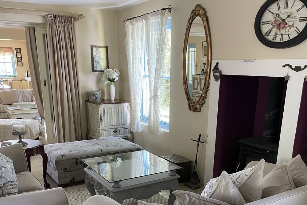 Photo of Livingroom in Riebeek Kasteel