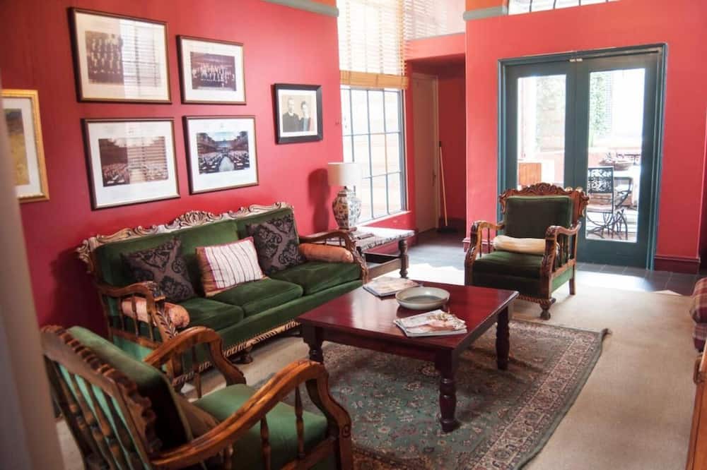 Photo of Livingroom in Brooklyn