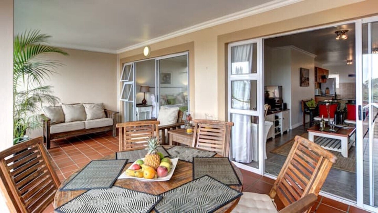Photo of Livingroom in Illovo Beach