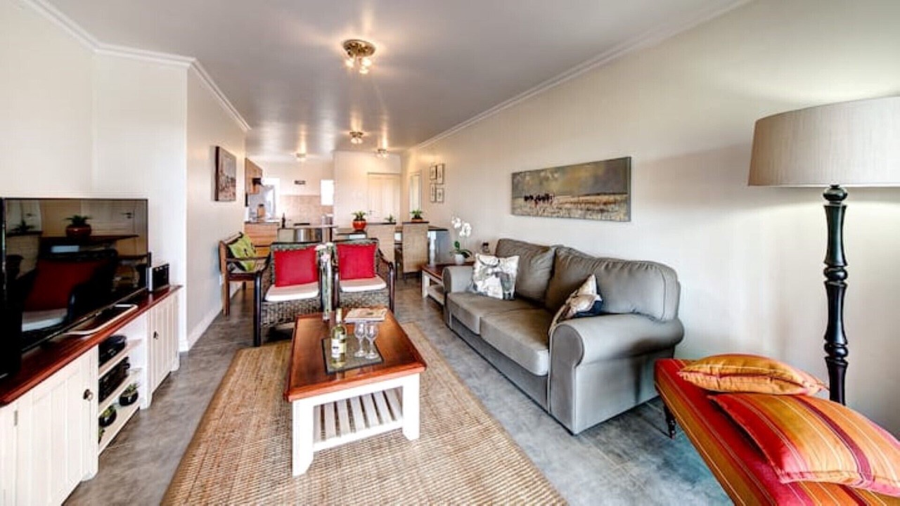 Photo of Livingroom in Illovo Beach