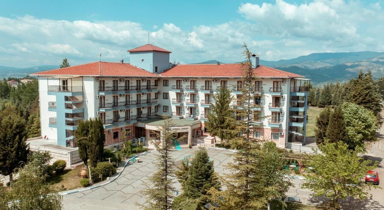 Photo of Outdoor in Emet