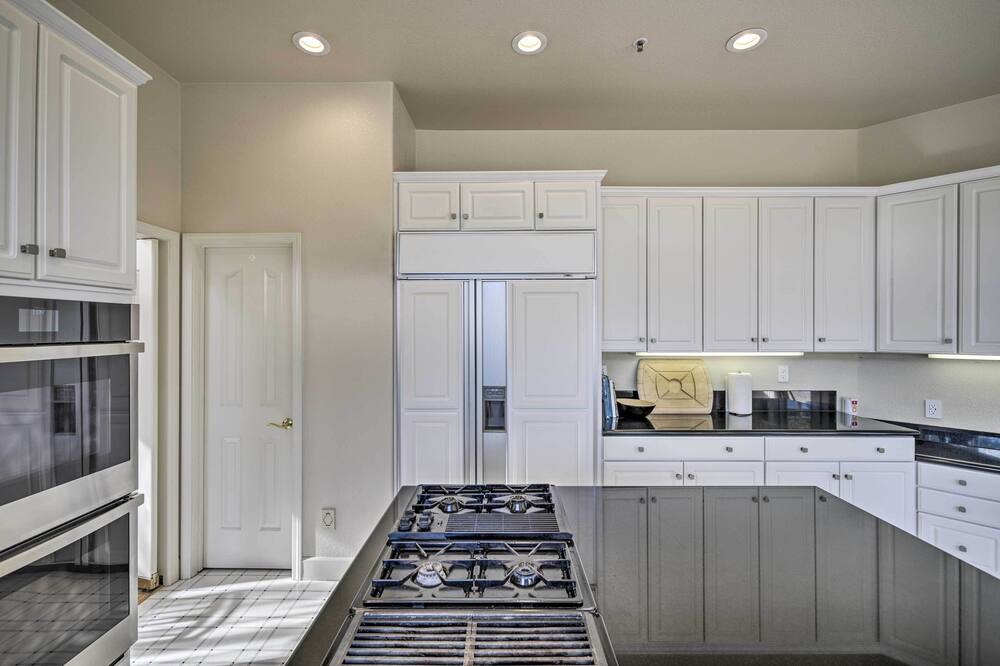 Photo of Kitchen in Sugarloaf